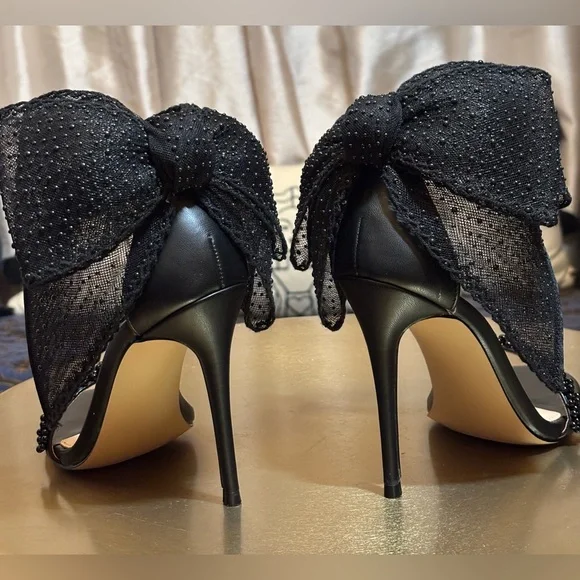 NWOB - Steve Madden Black Lace Embellished Heels - Picture 7 of 9